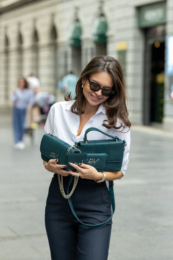 Zelena futrola za kartice