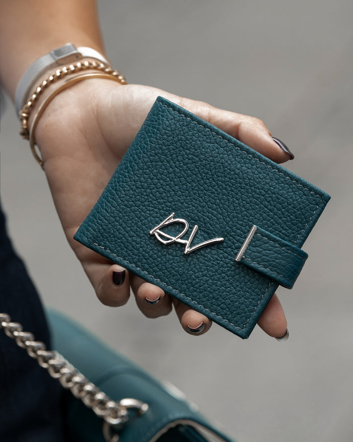 Zelena futrola za kartice