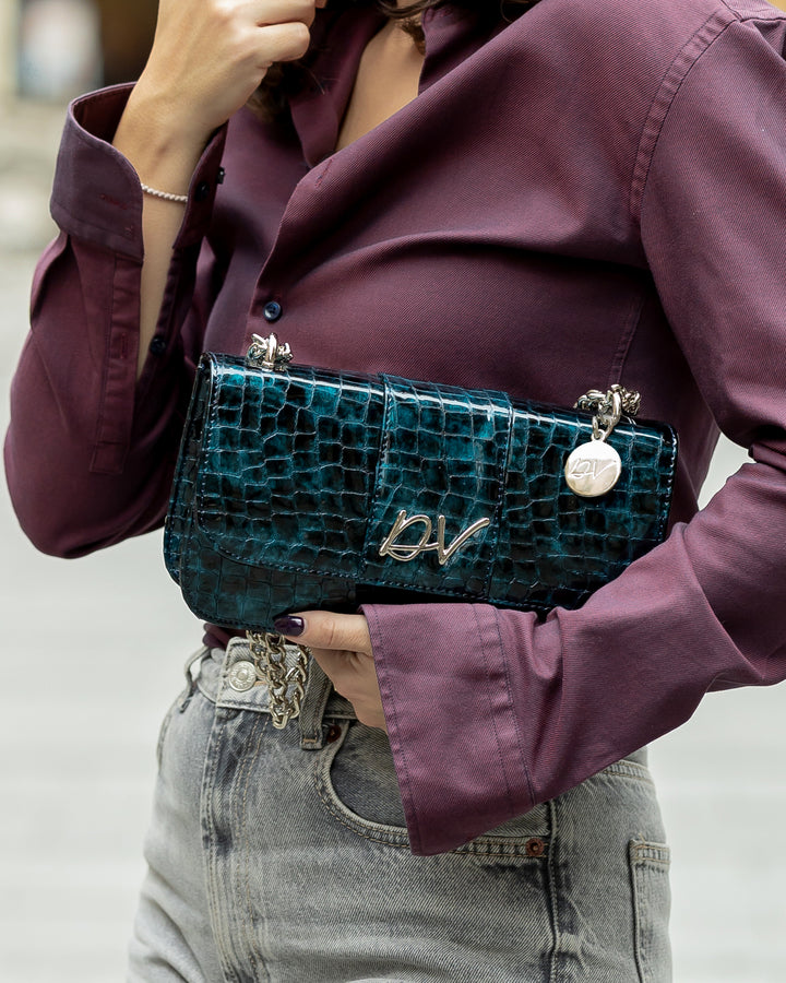 Kroko plava tašna sa lancem