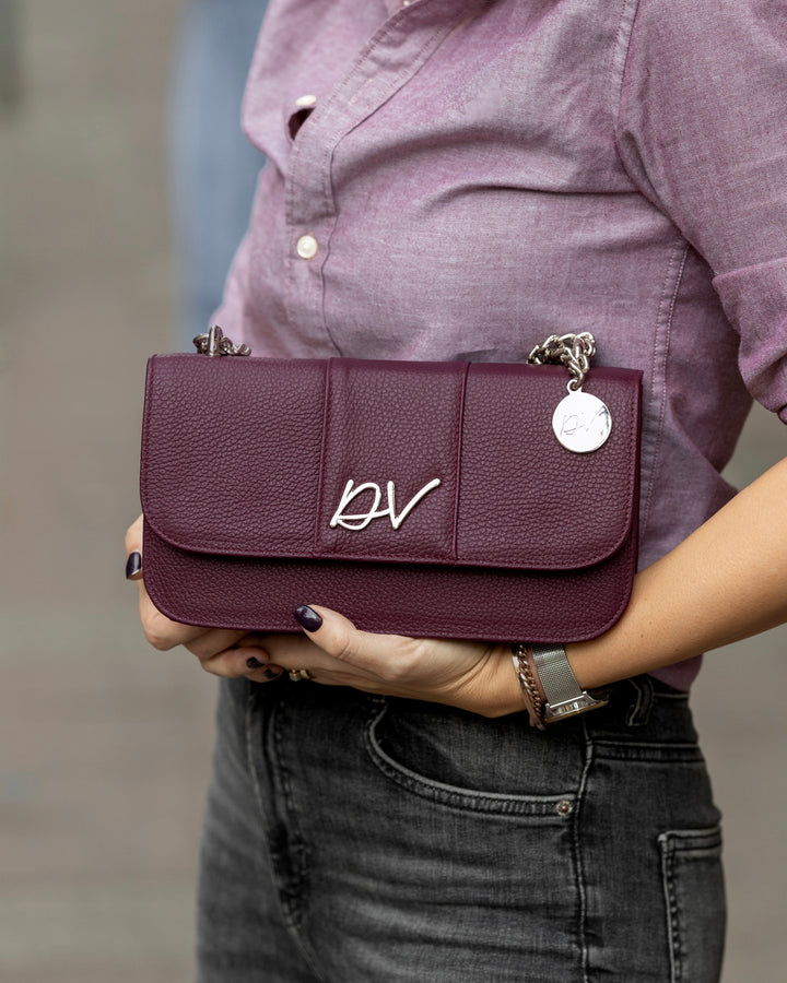 Bordo tašna sa lancem