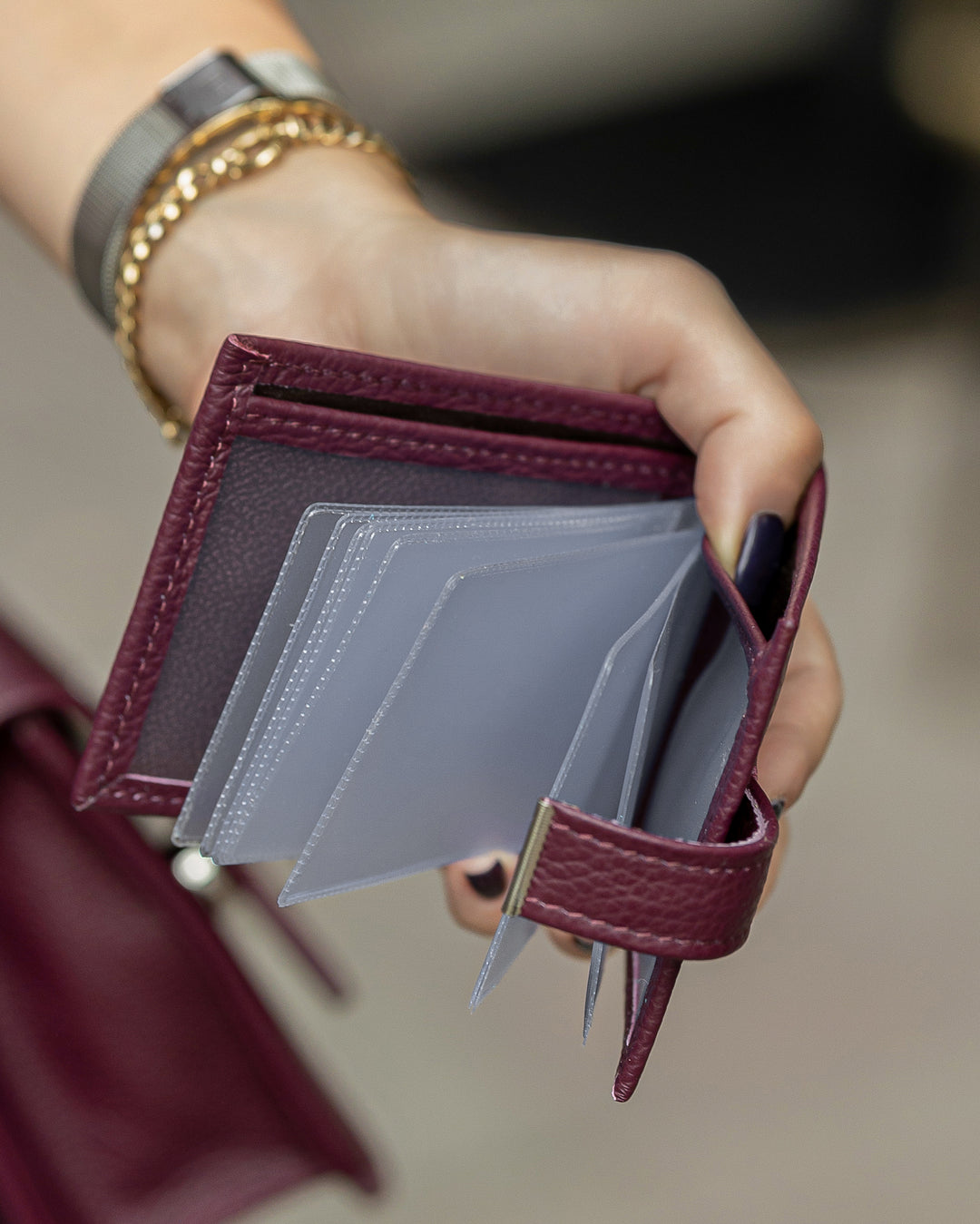 Bordo futrola za kartice